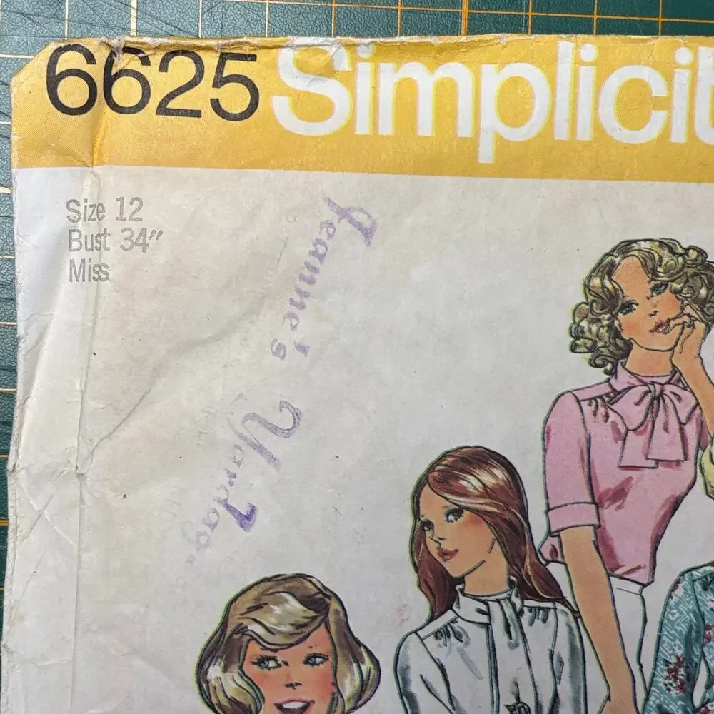 Vtg 70s Simplicity Pattern 6625 Size 12 Bust 34 Misses Blouse & Scarf Shirt Cut